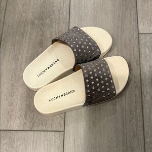 Lucky Brand Cream and Gray Studded Sandals